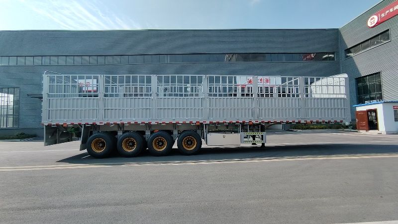 倉欄半掛車-四軸